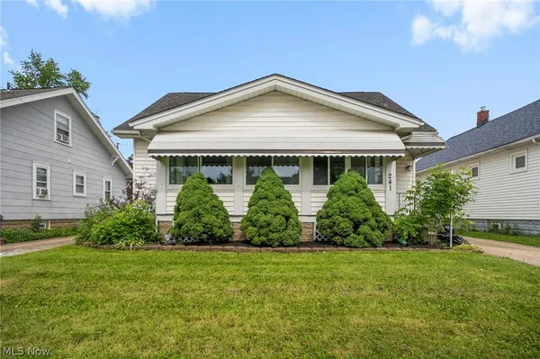$235,000 | 241 Harwood Street, Elyria, OH 44035