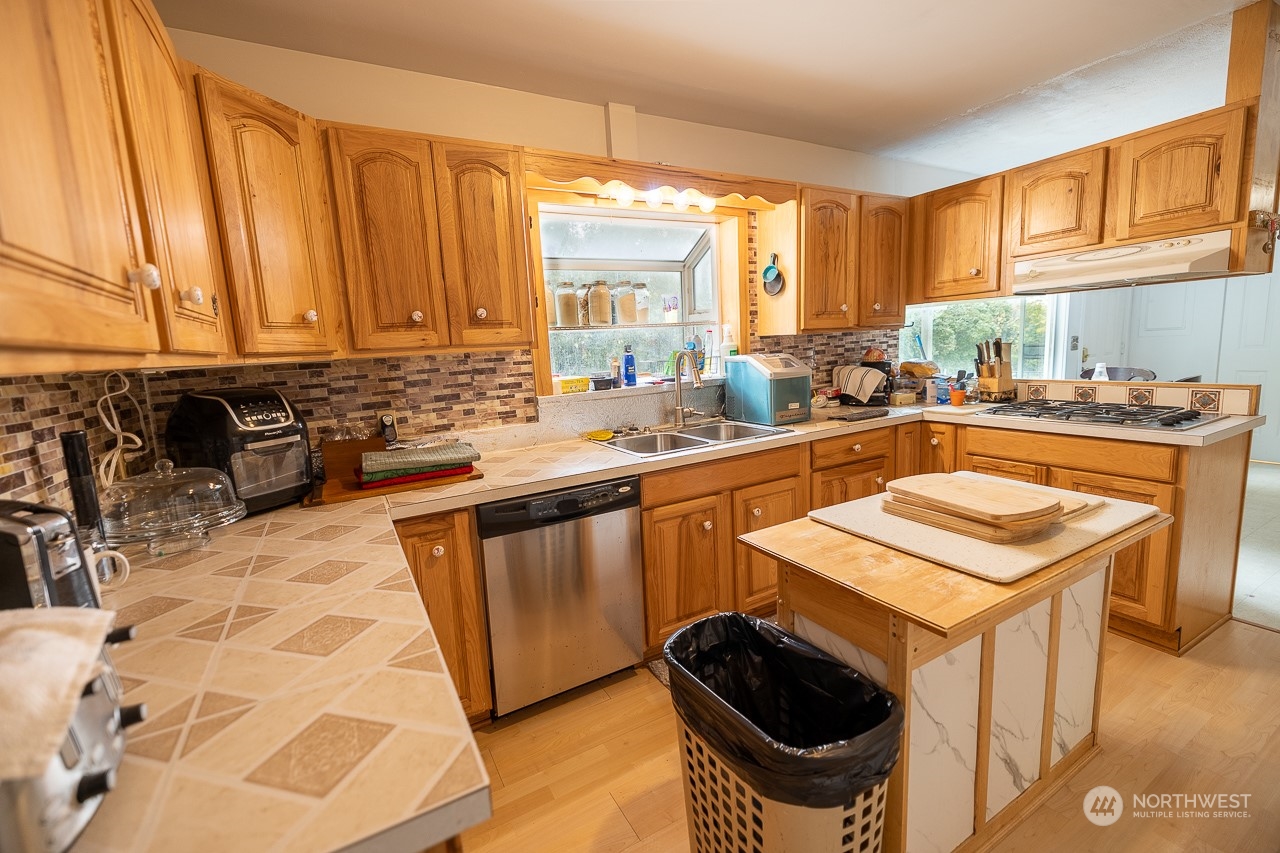 172 North Star Road Brewster, WA 98812 - Photo 5 of 31 Gallery Image 5