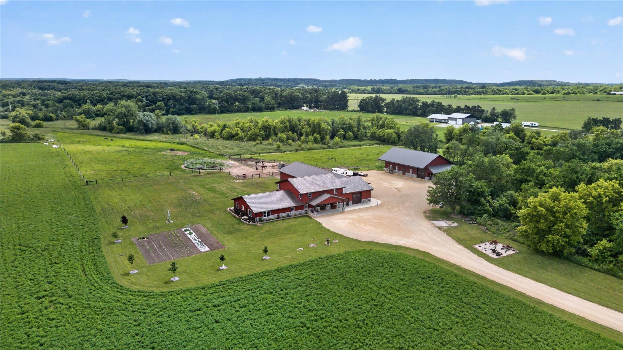 W641 County Road East Brodhead, WI 53520 - Photo 62 of 77