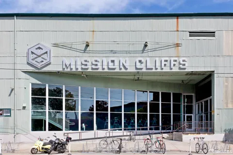 a view of steet corner