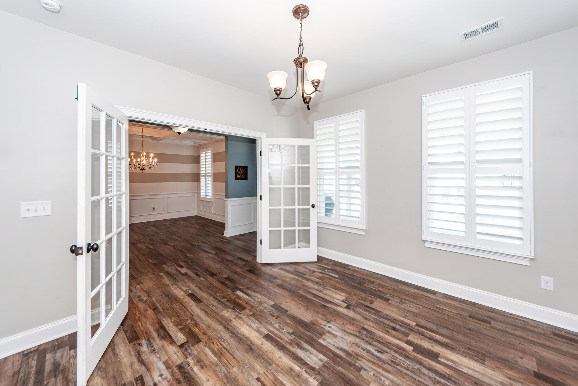416 Spectrum Road Summerville, SC 29486 - Photo 7 of 57