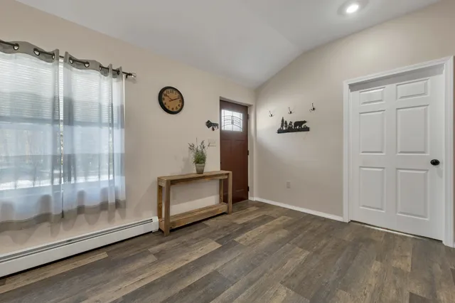 $450,000 | 11 East Dunbarton Road, Goffstown, NH 03045