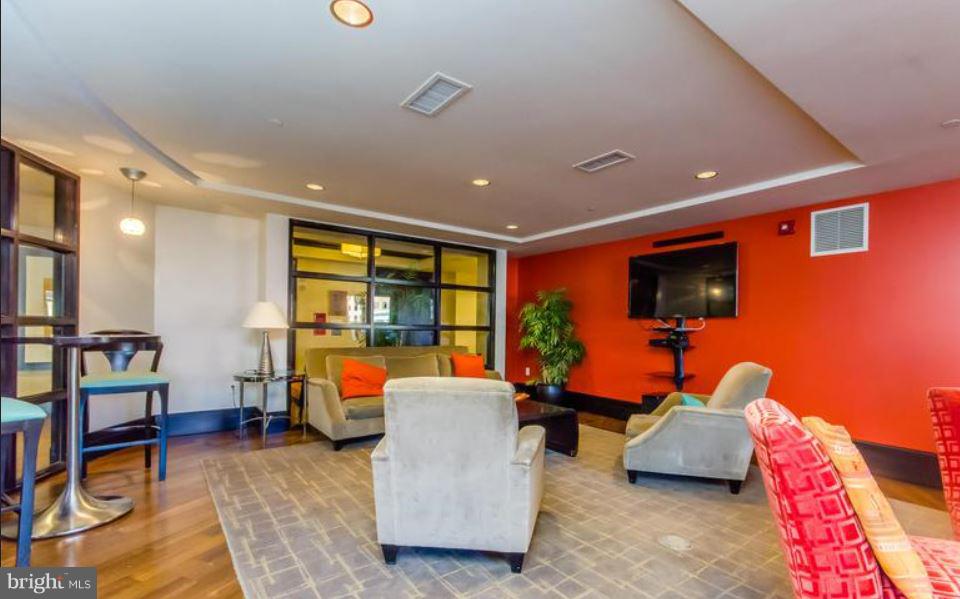 777 7th Street Northwest, Unit 1126 Washington, DC 20001 - Photo 39 of 45 Interior (General)