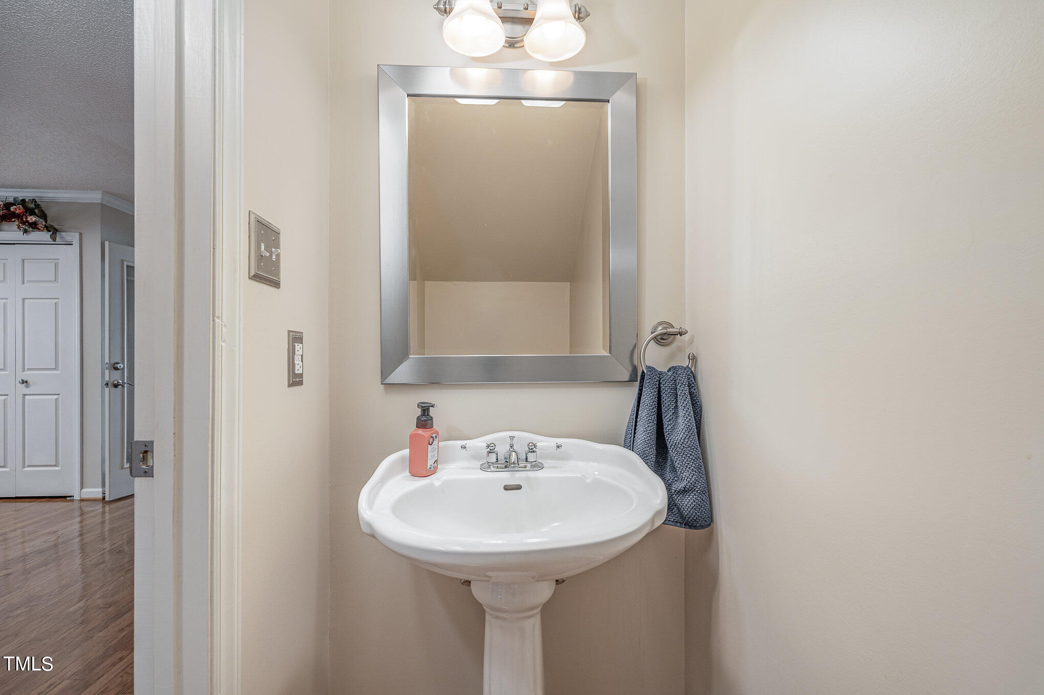 2000 Hayes Road Creedmoor, NC 27522 - Photo 13 of 39 half bath
