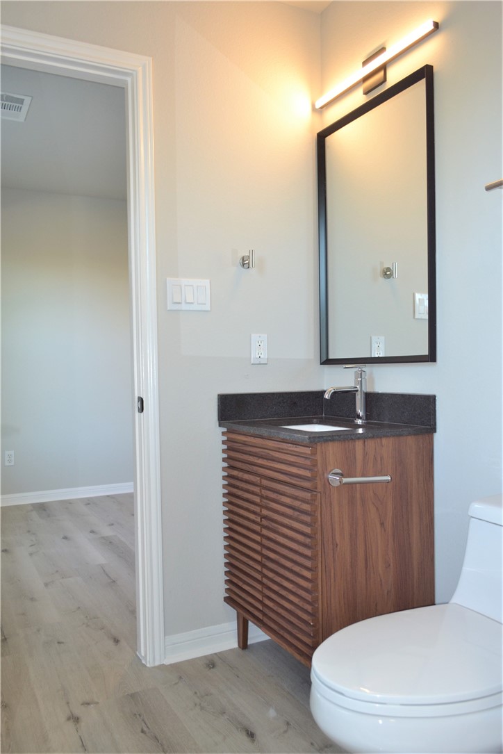 7206 Meador Avenue, Unit B Austin, TX 78752 - Photo 10 of 19