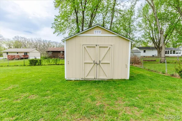 $240,000 | 910 Center Street, Warrenton, MO 63383