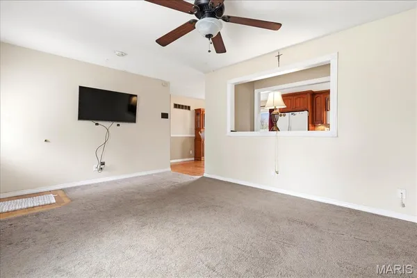 $240,000 | 910 Center Street, Warrenton, MO 63383