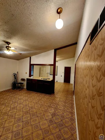 $100,000 | 605 Central Avenue, Horton, KS 66439