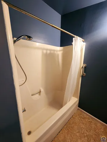 $100,000 | 605 Central Avenue, Horton, KS 66439