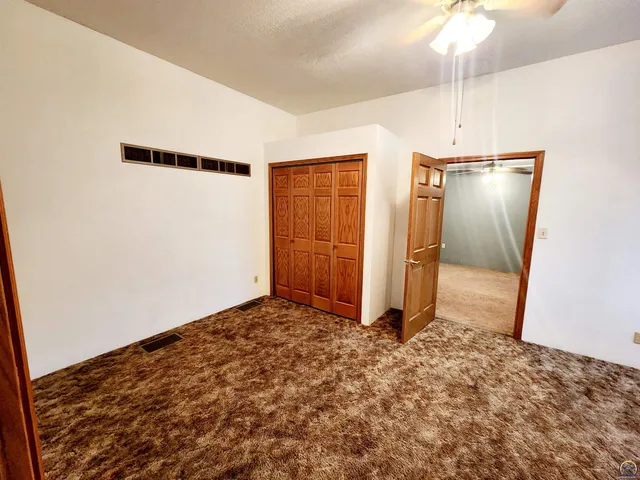 $100,000 | 605 Central Avenue, Horton, KS 66439