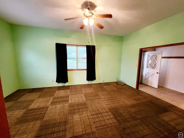$100,000 | 605 Central Avenue, Horton, KS 66439