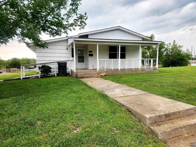 $100,000 | 605 Central Avenue, Horton, KS 66439
