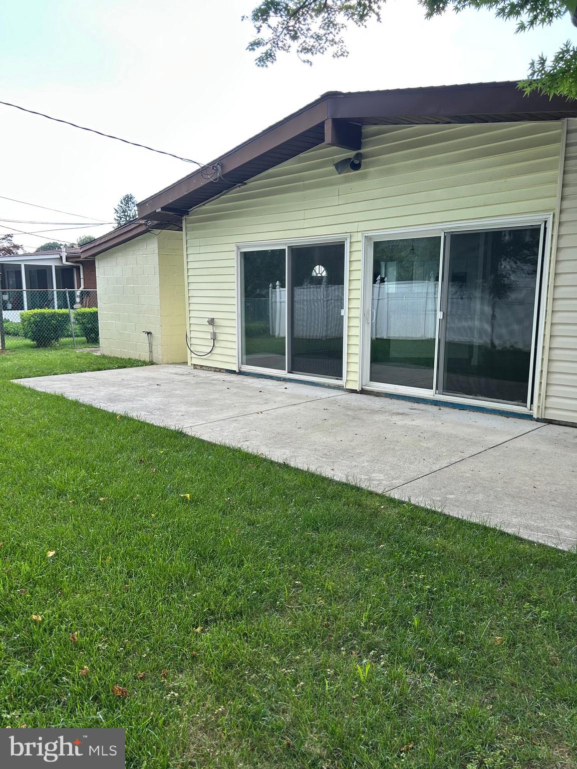 4727 Three Oaks Road Pikesville, MD 21208 - Photo 30 of 33
