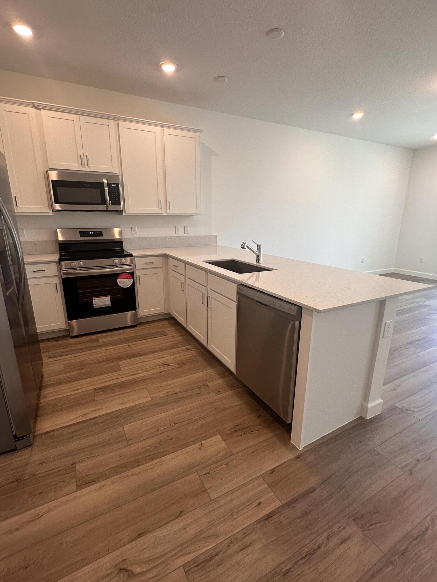 13776 Hero Path Delray Beach, FL 33484 - Photo 24 of 55 25