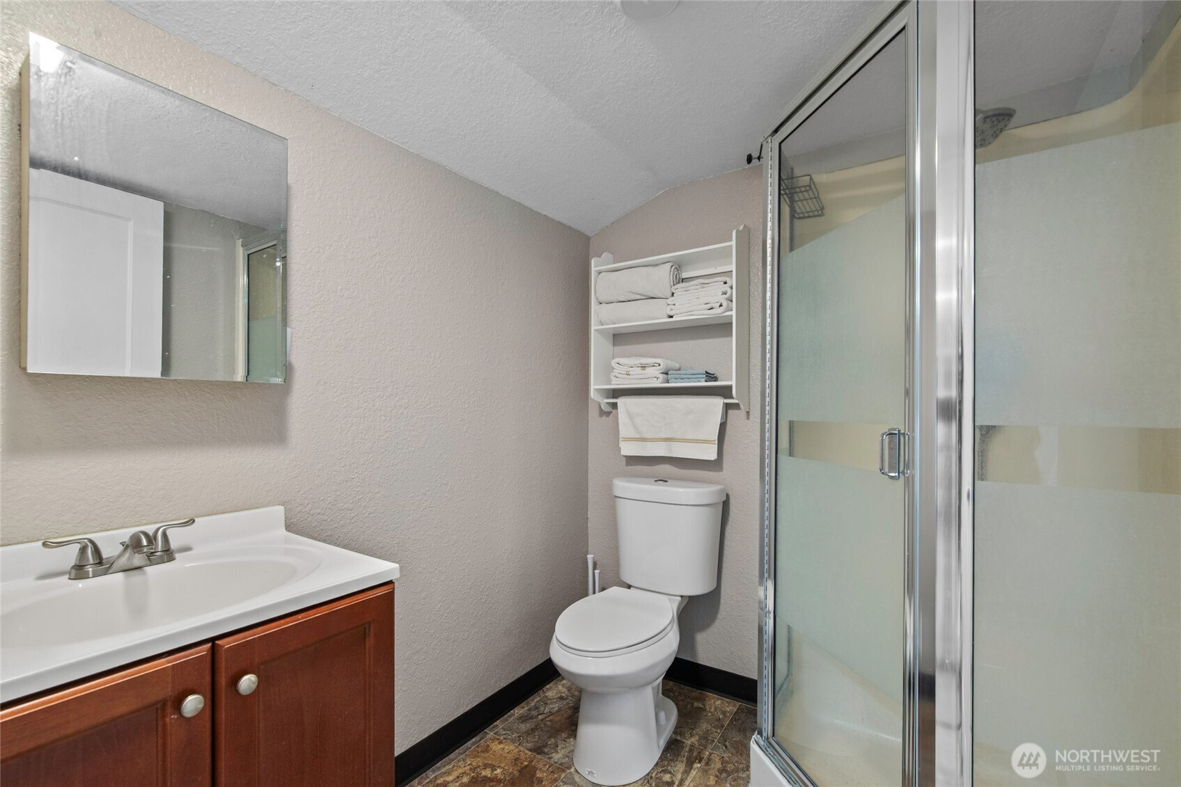1332 22nd Avenue Longview, WA 98632 - Photo 23 of 34