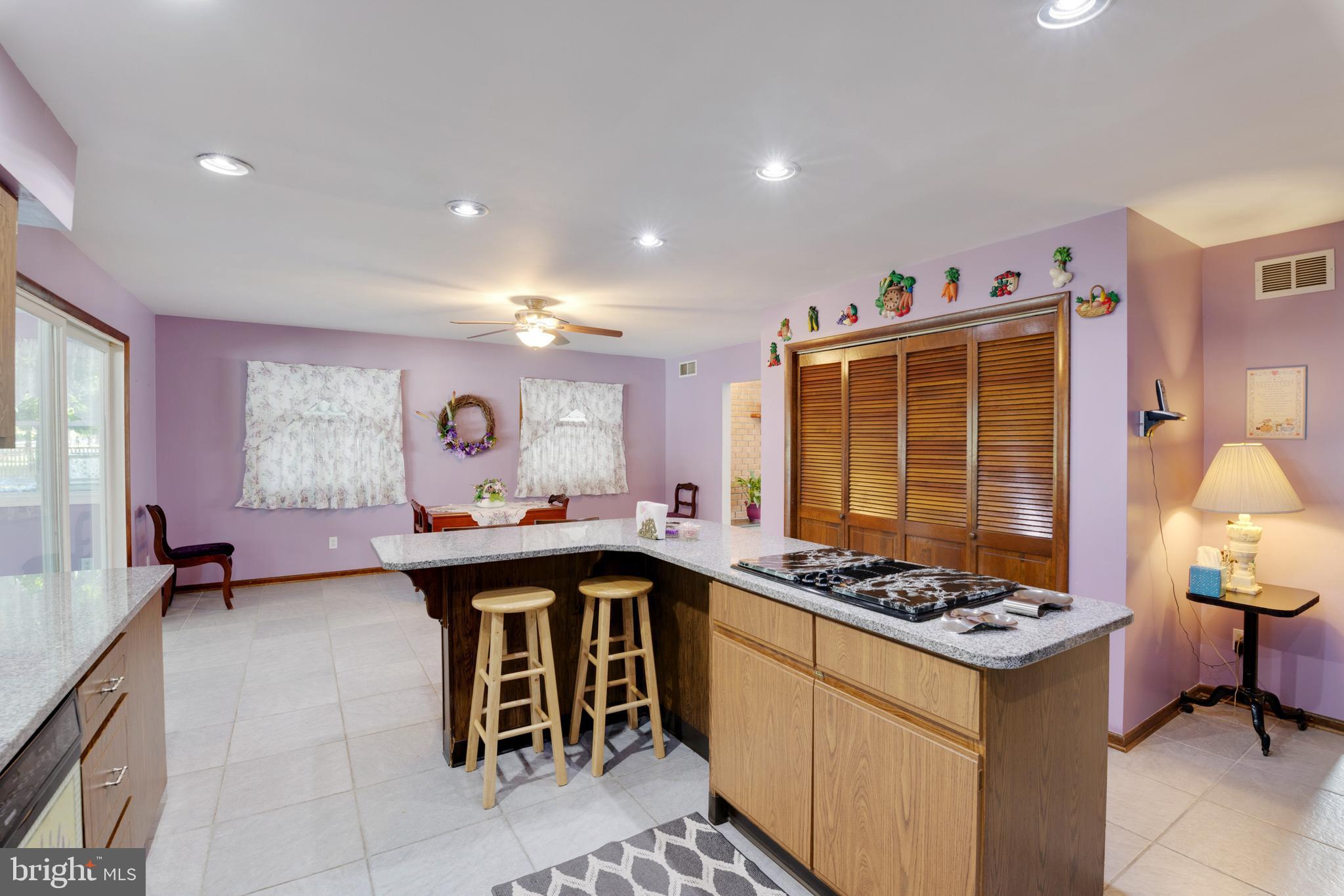 2012 Birch Road Baltimore, MD 21221 - Photo 11 of 44