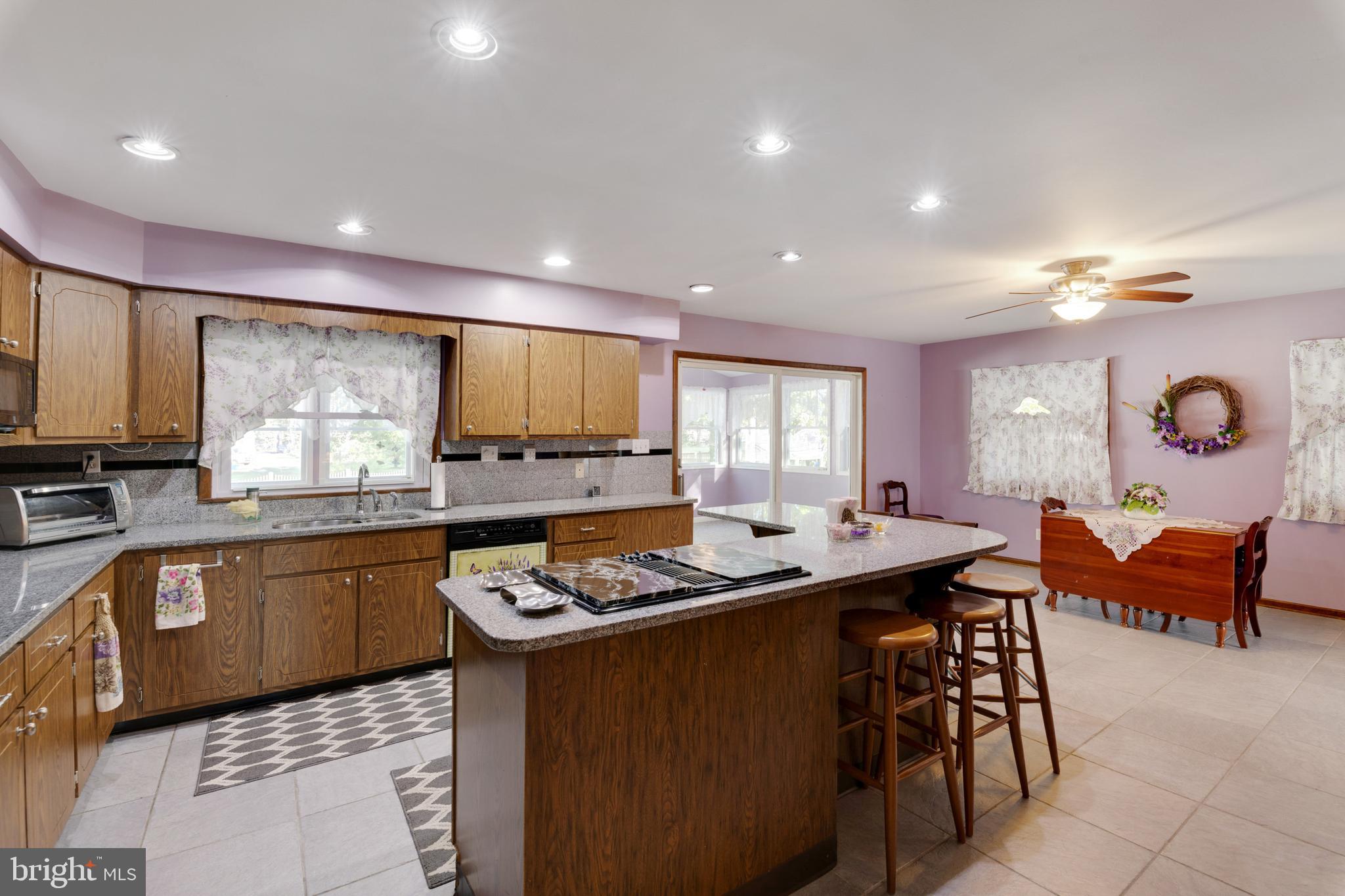 2012 Birch Road Baltimore, MD 21221 - Photo 12 of 44