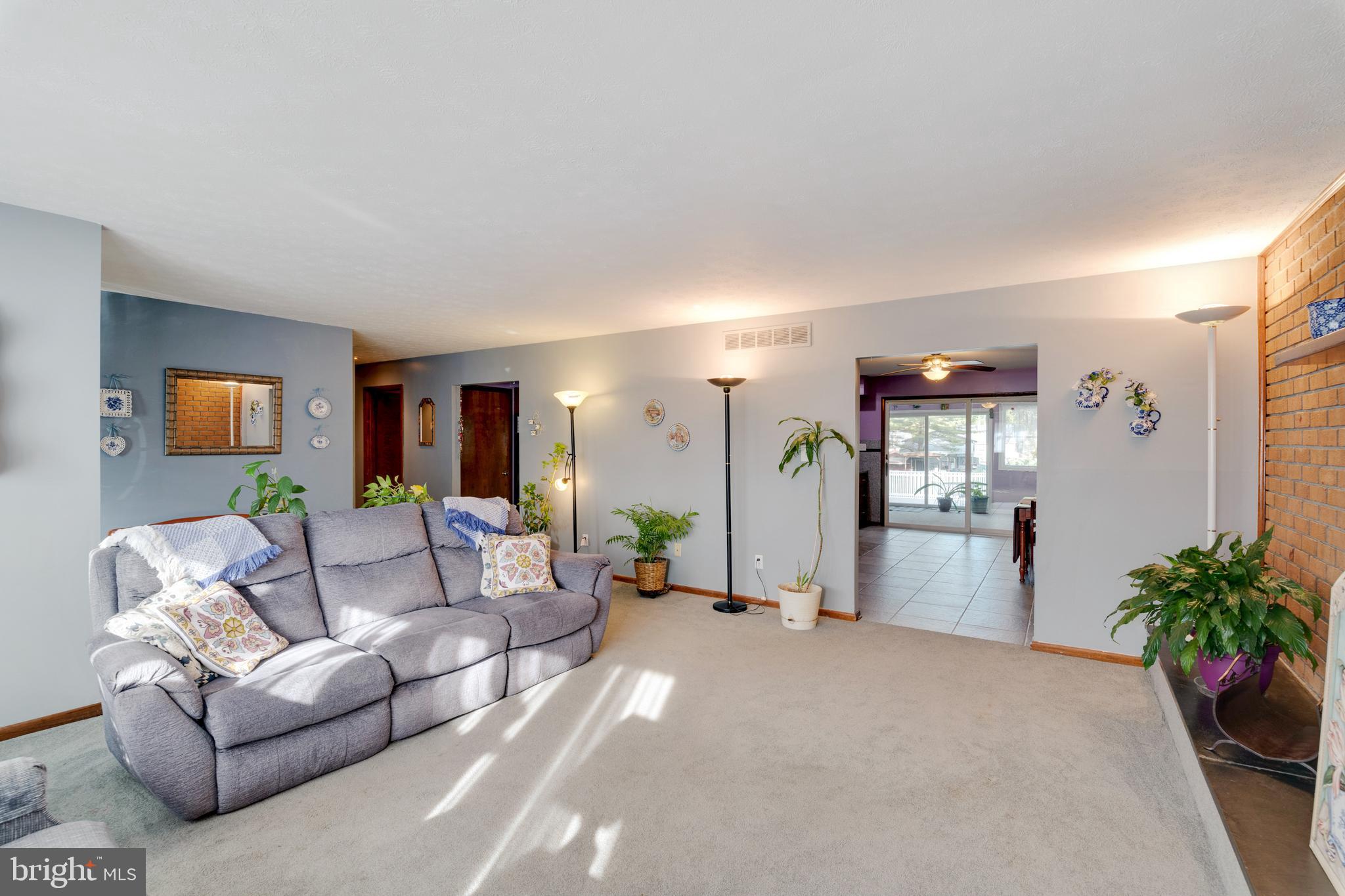 2012 Birch Road Baltimore, MD 21221 - Photo 7 of 44