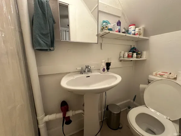 $212,000 | 218 North 4th Avenue, Evansville, IN 47710