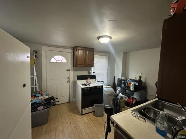 $212,000 | 218 North 4th Avenue, Evansville, IN 47710