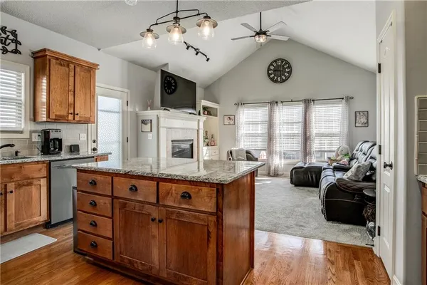 $339,900 | 21723 Massa Circle, Peculiar, MO 64078