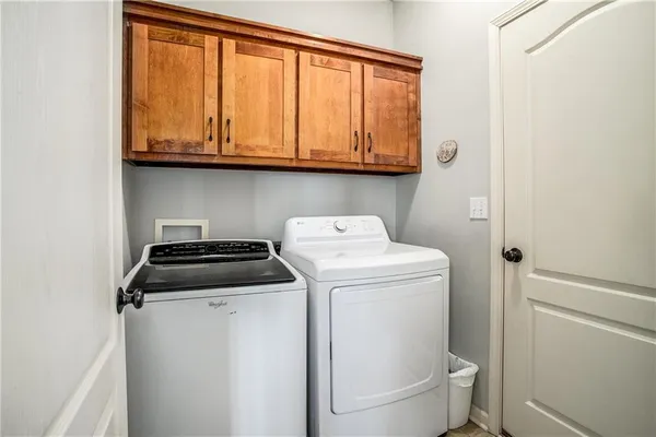 $339,900 | 21723 Massa Circle, Peculiar, MO 64078