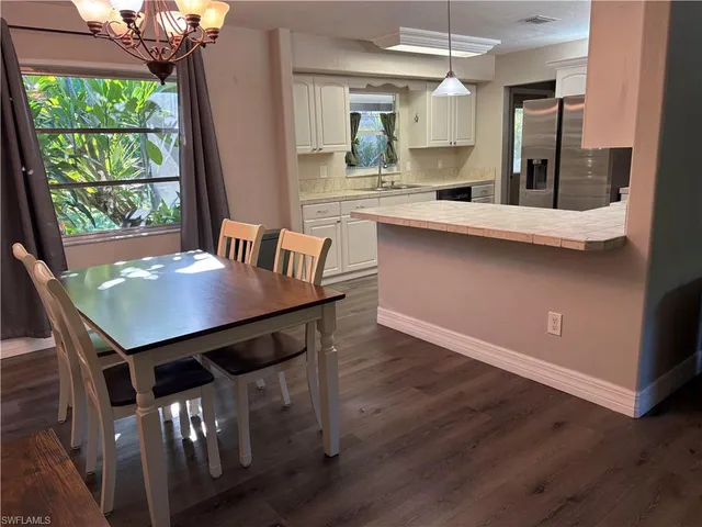 $3,200 | 203 Esther Street, Naples, FL 34104