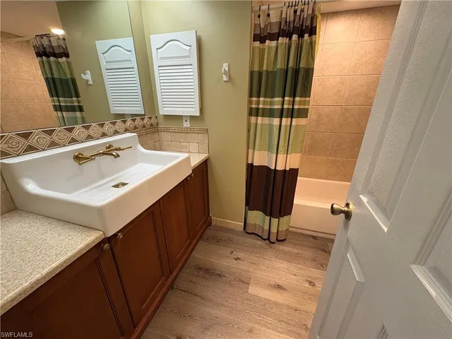 $3,200 | 203 Esther Street, Naples, FL 34104