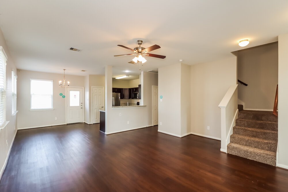 21822 Octavia Way Houston, TX 77073 - Photo 5 of 17