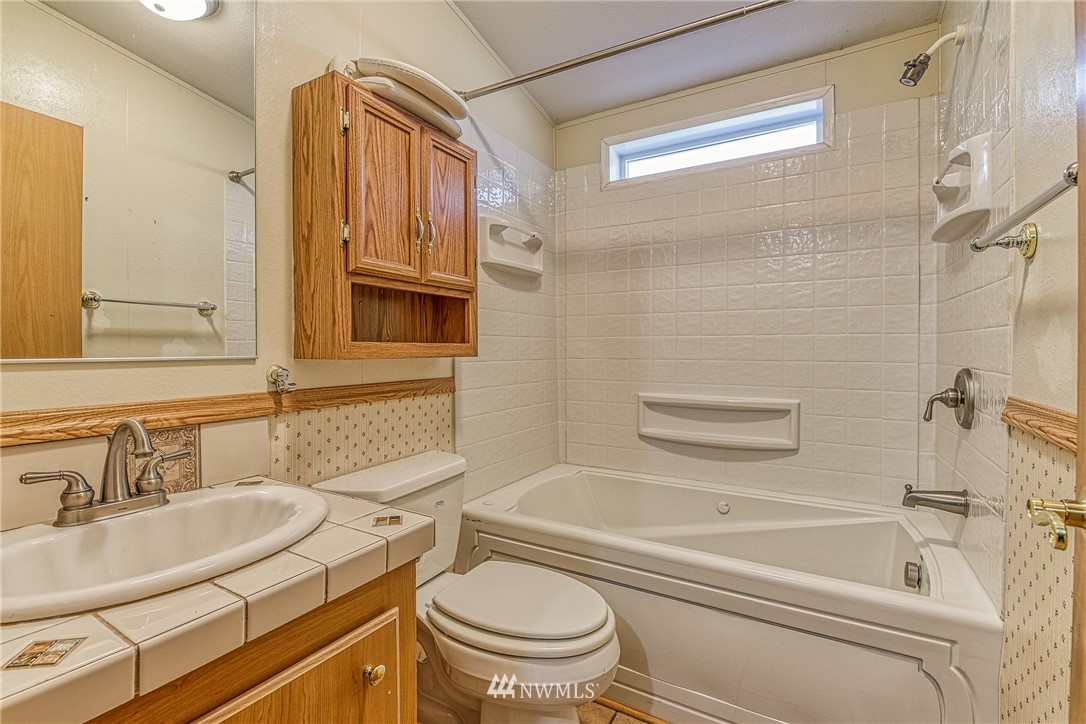 12948 Morris Road Southeast Yelm, WA 98597 - Photo 27 of 40 Gallery Image 27