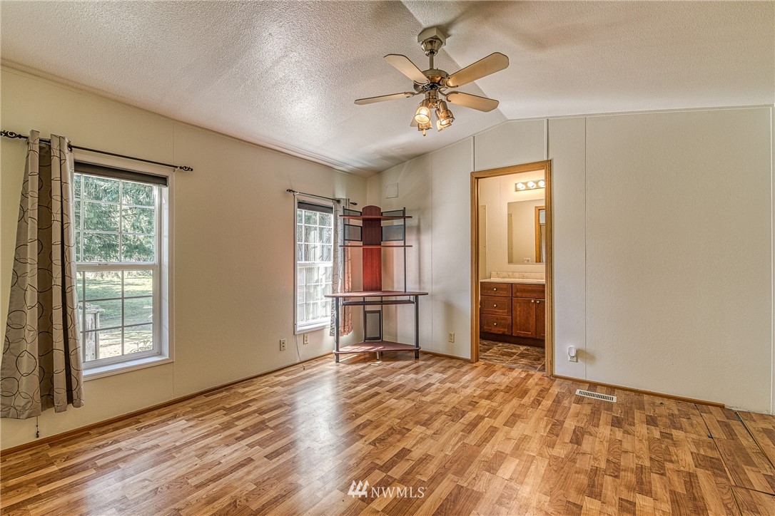 12948 Morris Road Southeast Yelm, WA 98597 - Photo 10 of 40 Gallery Image 10