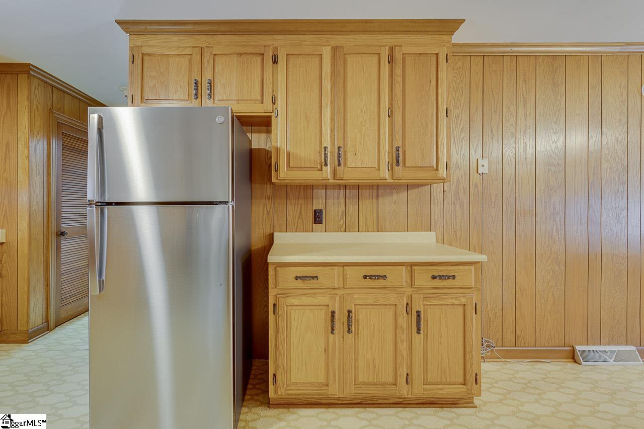 1608 Greenwood Road Laurens, SC 29360 - Photo 18 of 37 Gallery Image 18