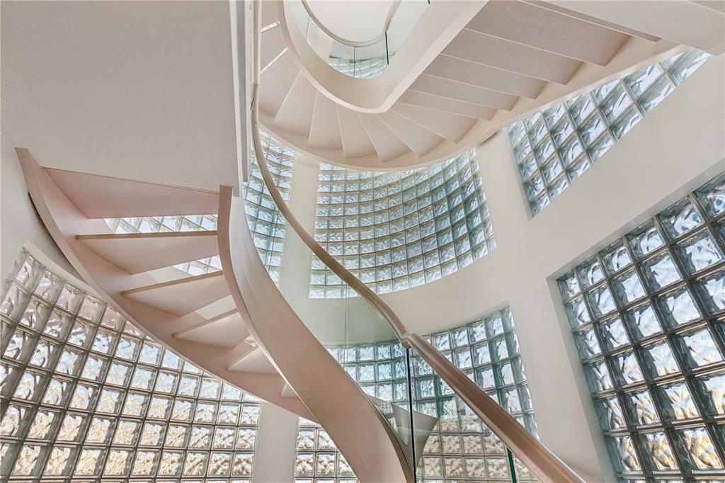 648 Beach Road Sarasota, FL 34242 - Photo 26 of 31