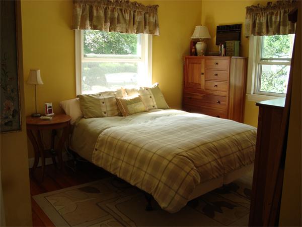 39 Banks Road Swampscott, MA 01907 - Photo 13 of 16 Gallery Image 13