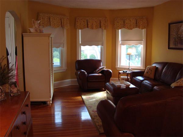 39 Banks Road Swampscott, MA 01907 - Photo 8 of 16 Gallery Image 8
