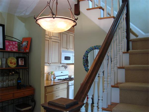39 Banks Road Swampscott, MA 01907 - Photo 10 of 16 Gallery Image 10