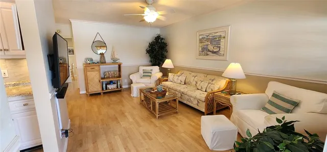 $138,500 | 1951 Northeast 39th Street, Unit 353, Lighthouse Point, FL 33064