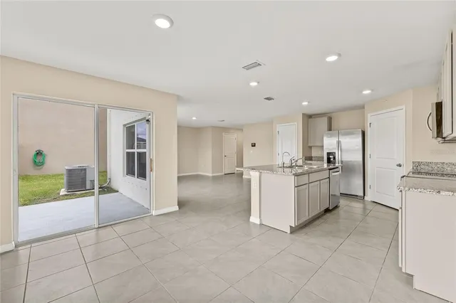 $2,325 | 16847 Delia Street, Wimauma, FL 33598