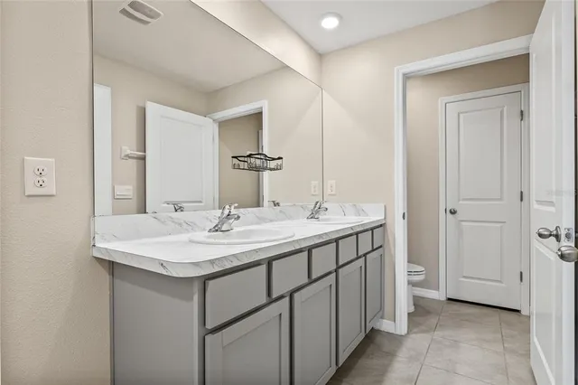 $2,325 | 16847 Delia Street, Wimauma, FL 33598