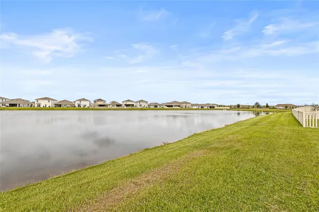 $2,325 | 16847 Delia Street, Wimauma, FL 33598