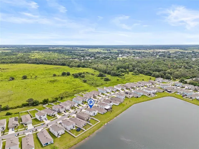 $2,325 | 16847 Delia Street, Wimauma, FL 33598