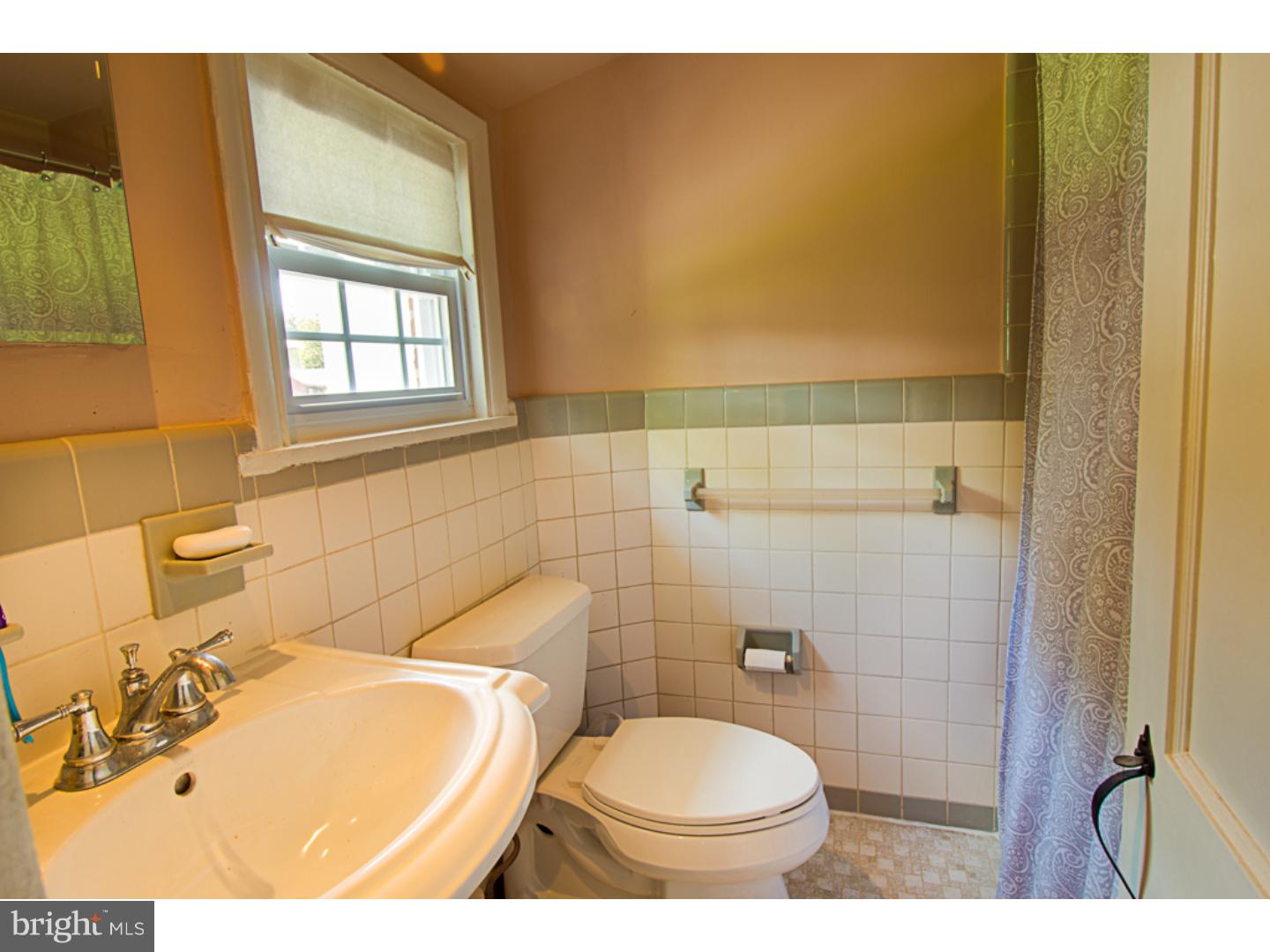 313 Valley View Road Media, PA 19063 - Photo 8 of 17 Bathroom