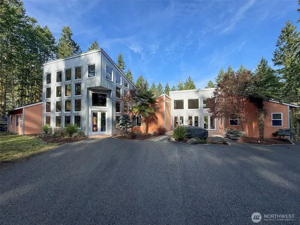 $1,100,000 | 233 Raintree Lane, Sequim, WA 98382