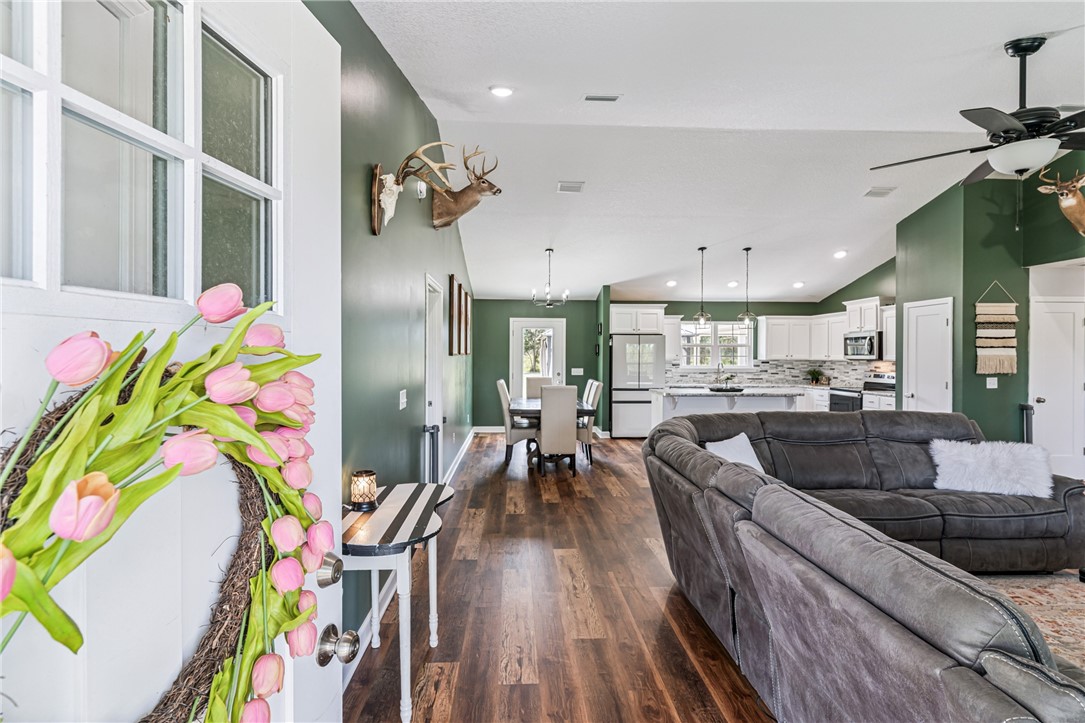 23715 Knox Road Nahunta, GA 31553 - Photo 3 of 25