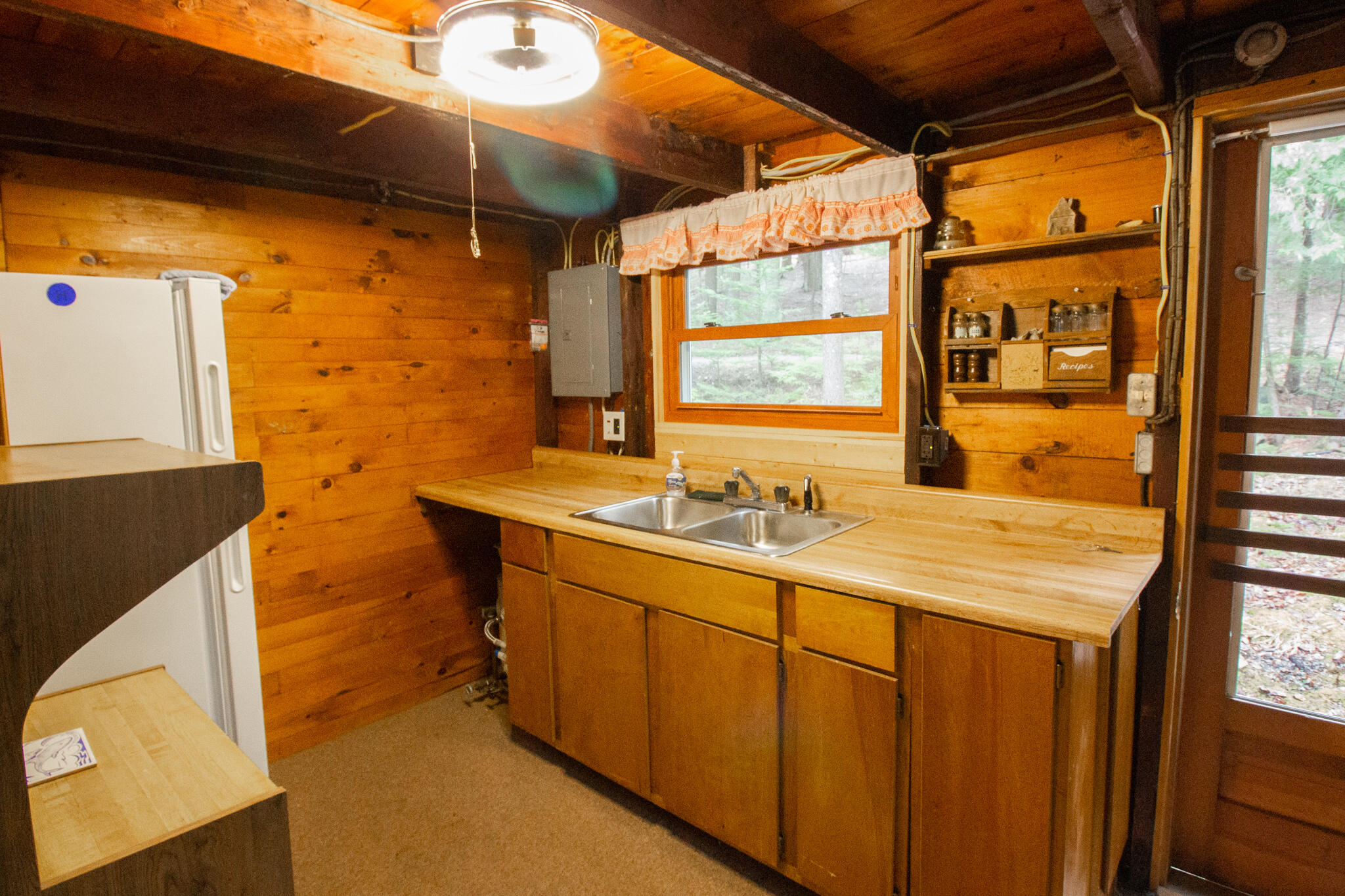 136 Holbrook Road Holden, ME 04429 - Photo 10 of 31 IMG_8398