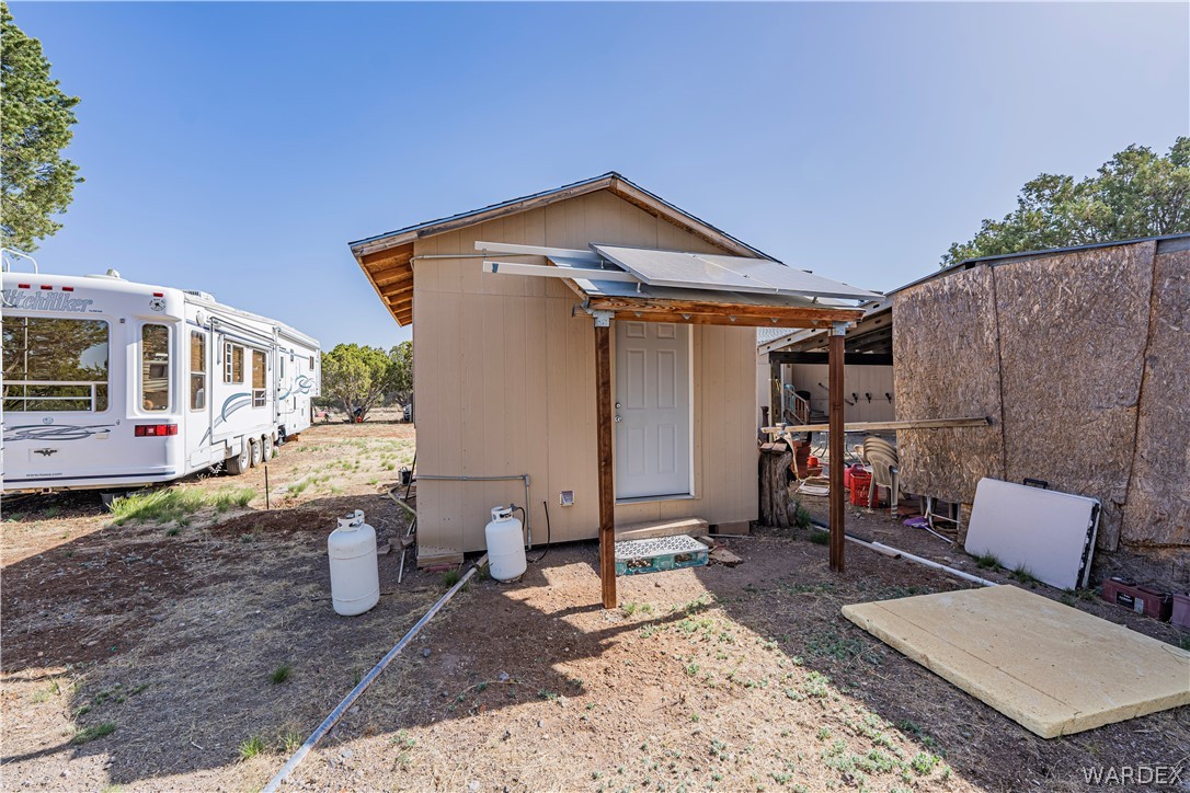 43900 West Weathervane Road Seligman, AZ 86337 - Photo 28 of 52 Gallery Image 28