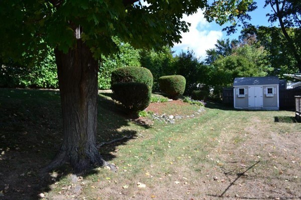 12 Dove Road Marlborough, MA 01752 - Photo 4 of 28 Gallery Image 4