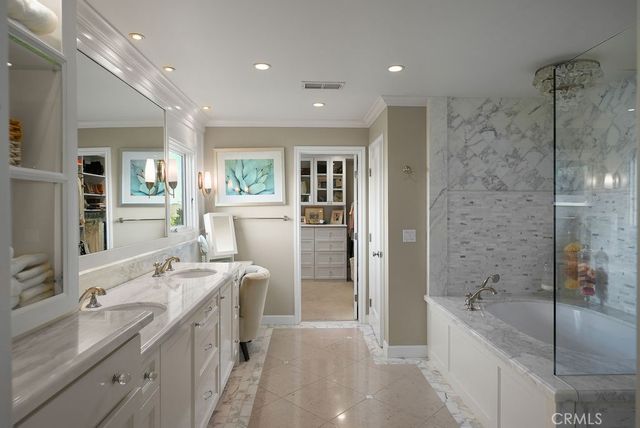 $6,750,000 | 3808 Sandune Lane, Corona del Mar, CA 92625