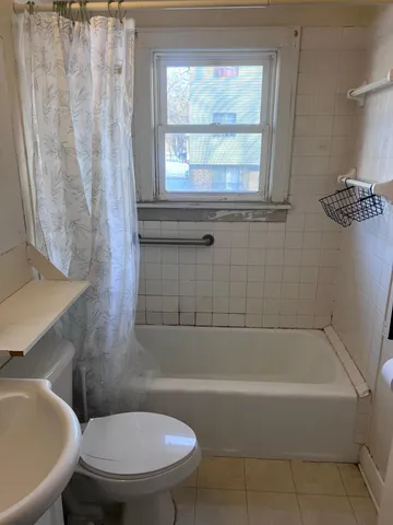 $154,900 | 1712 University Drive Southeast, St. Cloud, MN 56304