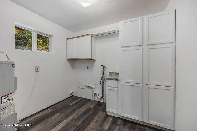 $425,000 | 94 Lochsa Lane, Pinehurst, ID 83850